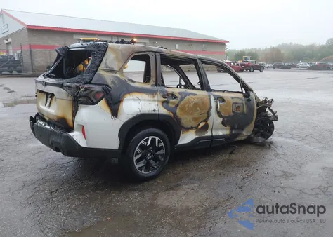 2025 Subaru Forester z USA, uszkodzony, nr VIN JF2SLDAC8SH531940